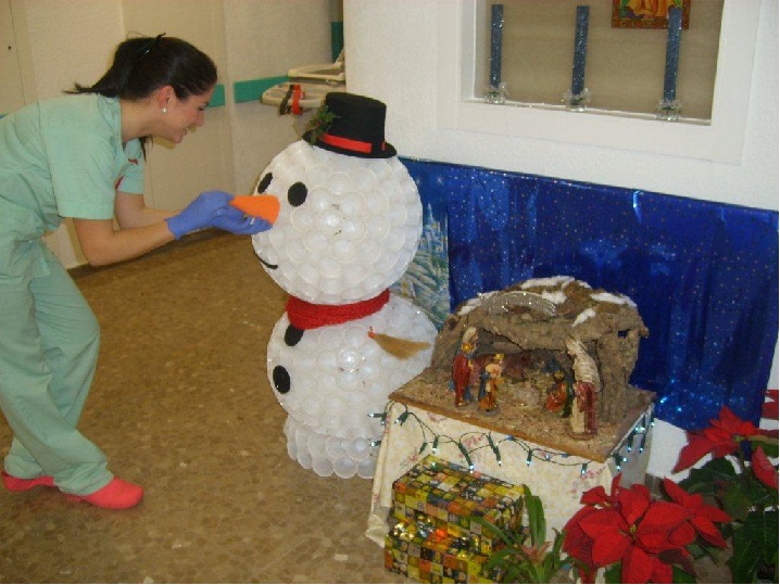 El Hospital Costa del Sol oferta a pacientes y profesionales actividades especiales para estas fechas