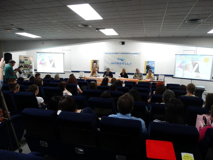 Unas 70 de personas participan en el II Encuentro de Fotoprotección Escolar para promocionar hábitos y conductas saludables entre los más pequeños