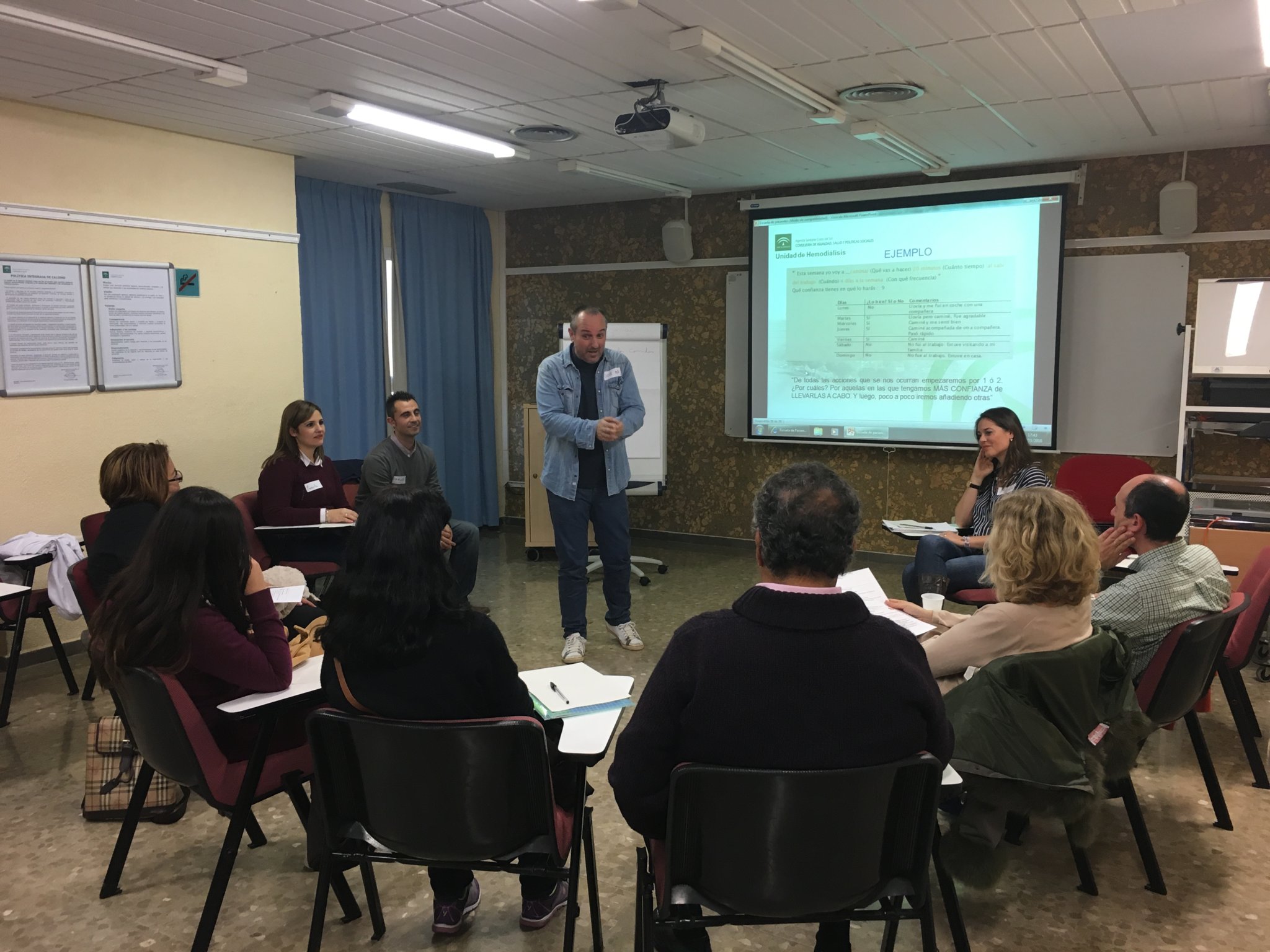 El Hospital Costa del Sol celebra la primera aula de la Escuela de Pacientes para personas con enfermedad renal crónica