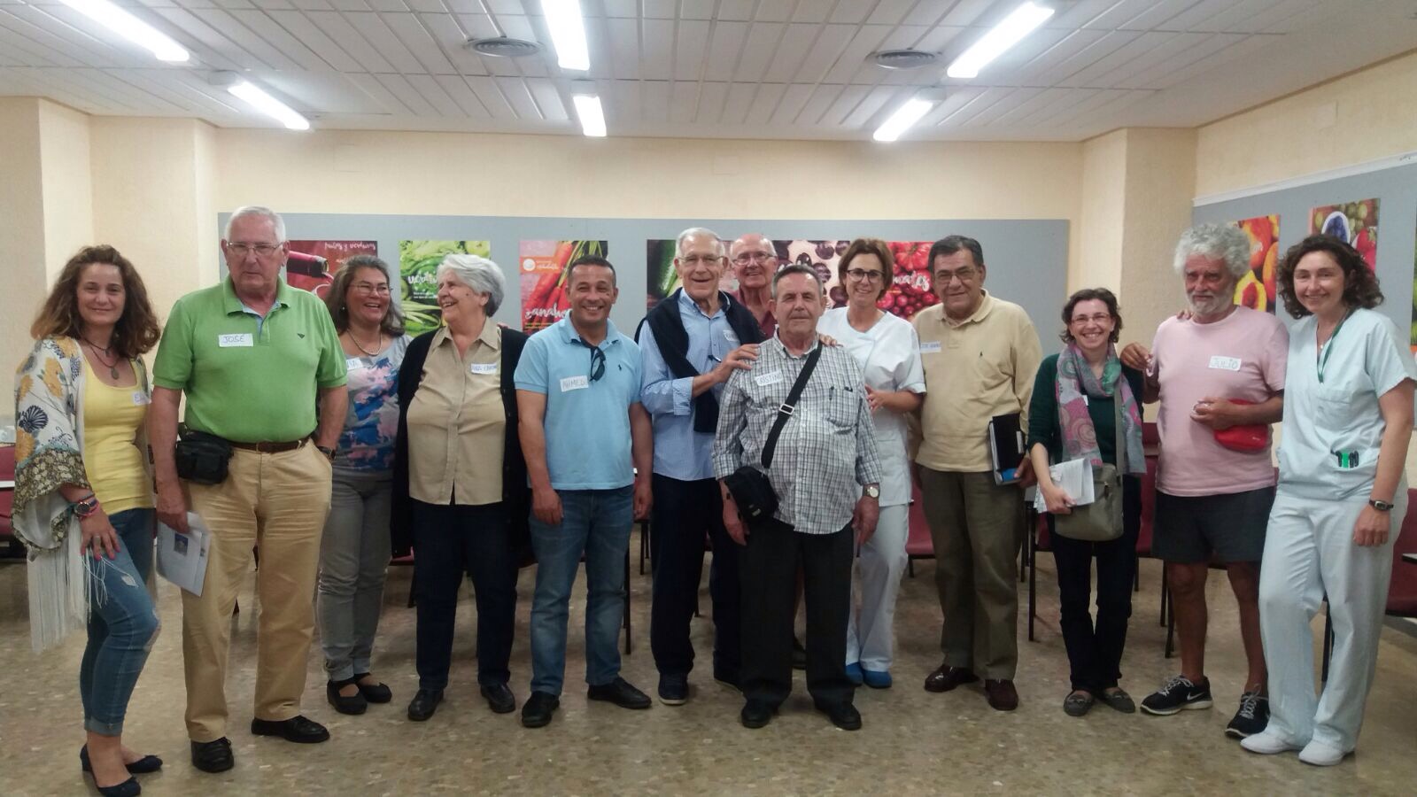 Pacientes y profesionales del Hospital Costa del sol forman a personas con una ostomía para que aprendan a mejorar su calidad de vida