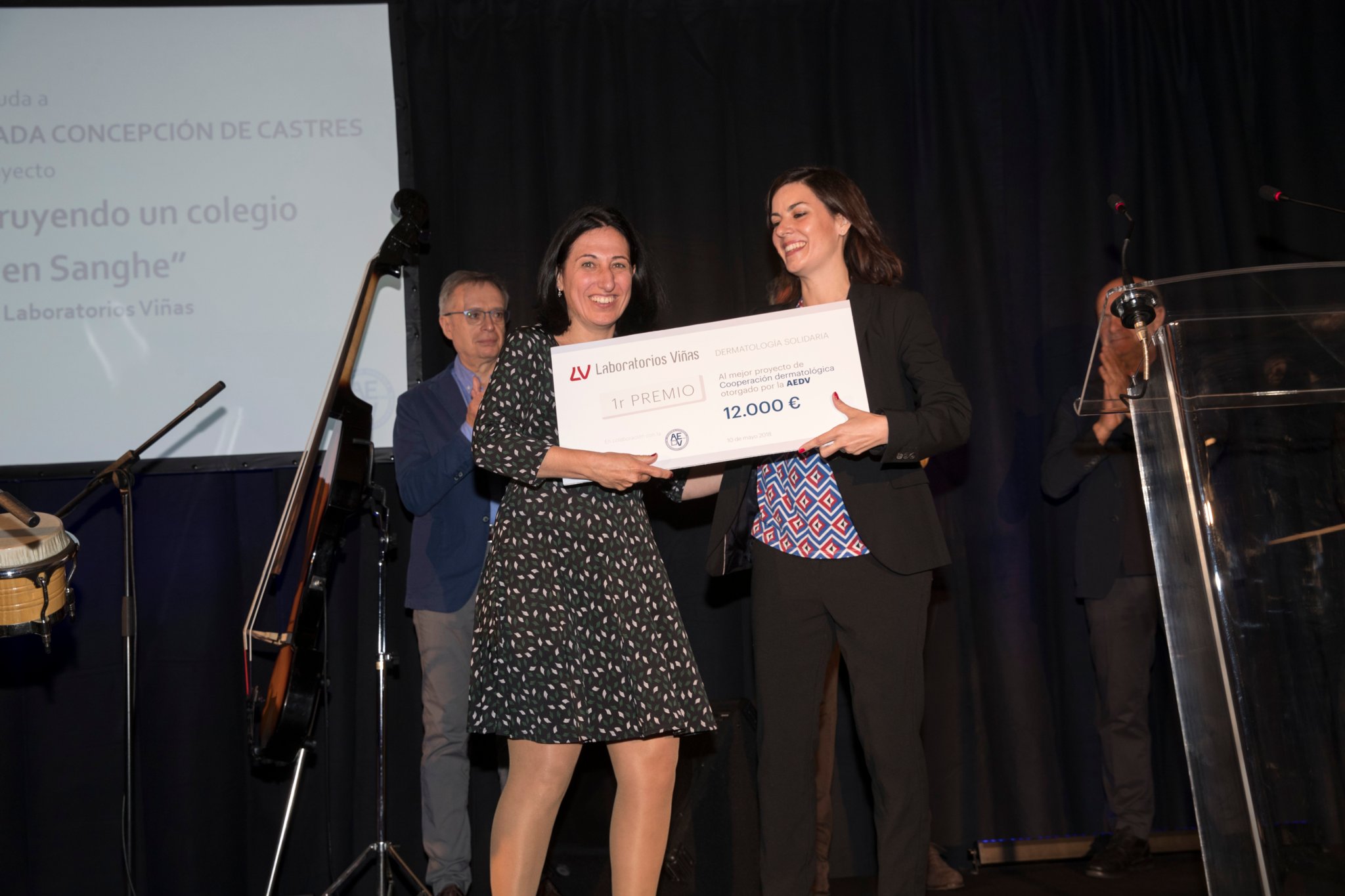 Una dermatóloga del Hospital Costa del Sol coordina en un poblado de Senegal el proyecto ‘Construyendo un colegio soludable’