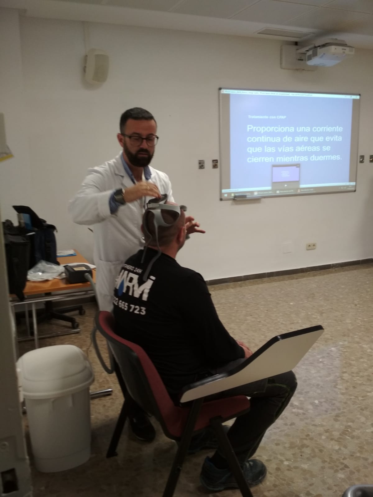 La unidad de Neumología del Hospital Costa del Sol ha organizado una nueva edición de ‘Aula Respira’