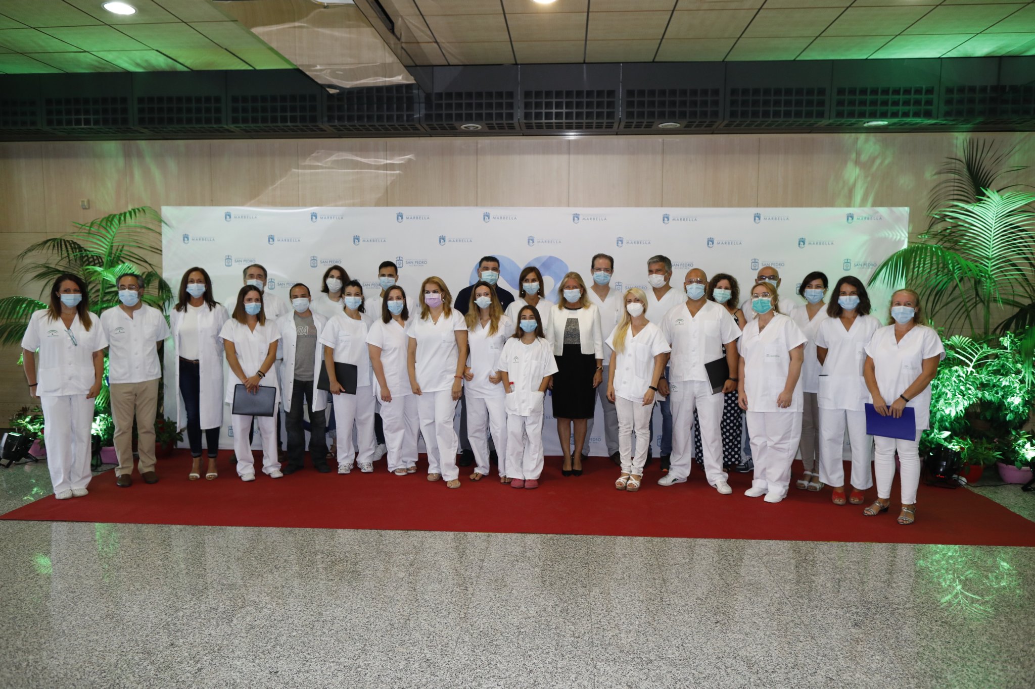 El Hospital Costa del Sol recibe el reconocimiento de la ciudad por su labor frente a la pandemia en la gala ‘Gracias Marbella y San Pedro’