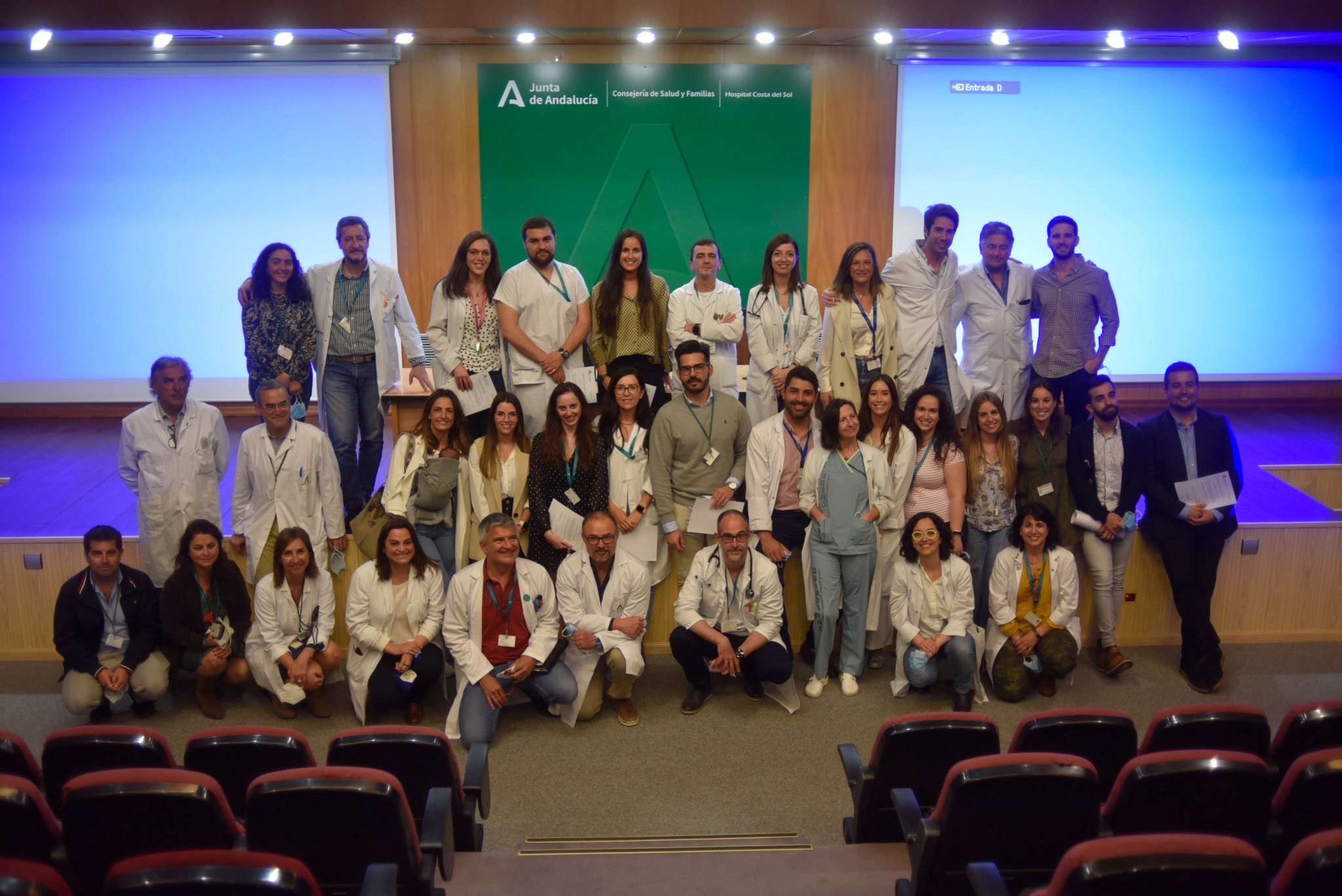 El Hospital Costa del Sol rinde homenaje a 19 nuevos profesionales que finalizan este mes de mayo su formación como especialistas internos residentes