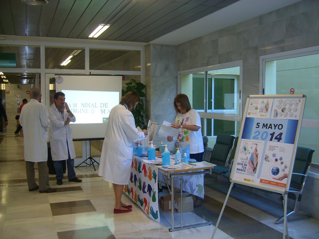 La Agencia Sanitaria Costa del Sol realiza una campaña divulgativa con motivo del Día Mundial de la Higiene de Manos